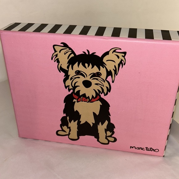 Marc Tetro Yorkie Terrier Pink Zip Around Small Wristlet Wallet NIB - Picture 3 of 7